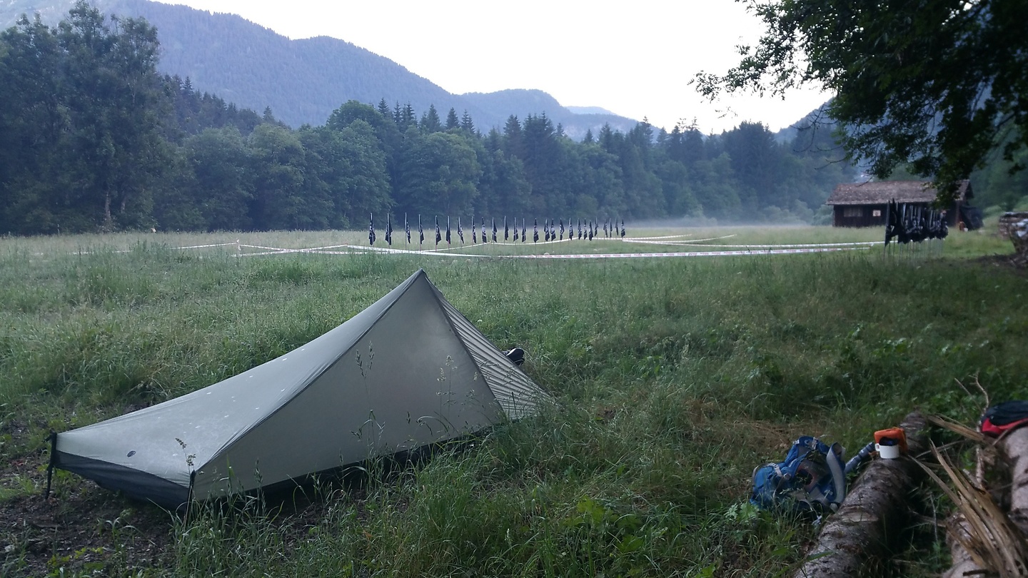 morzine-camp.jpg